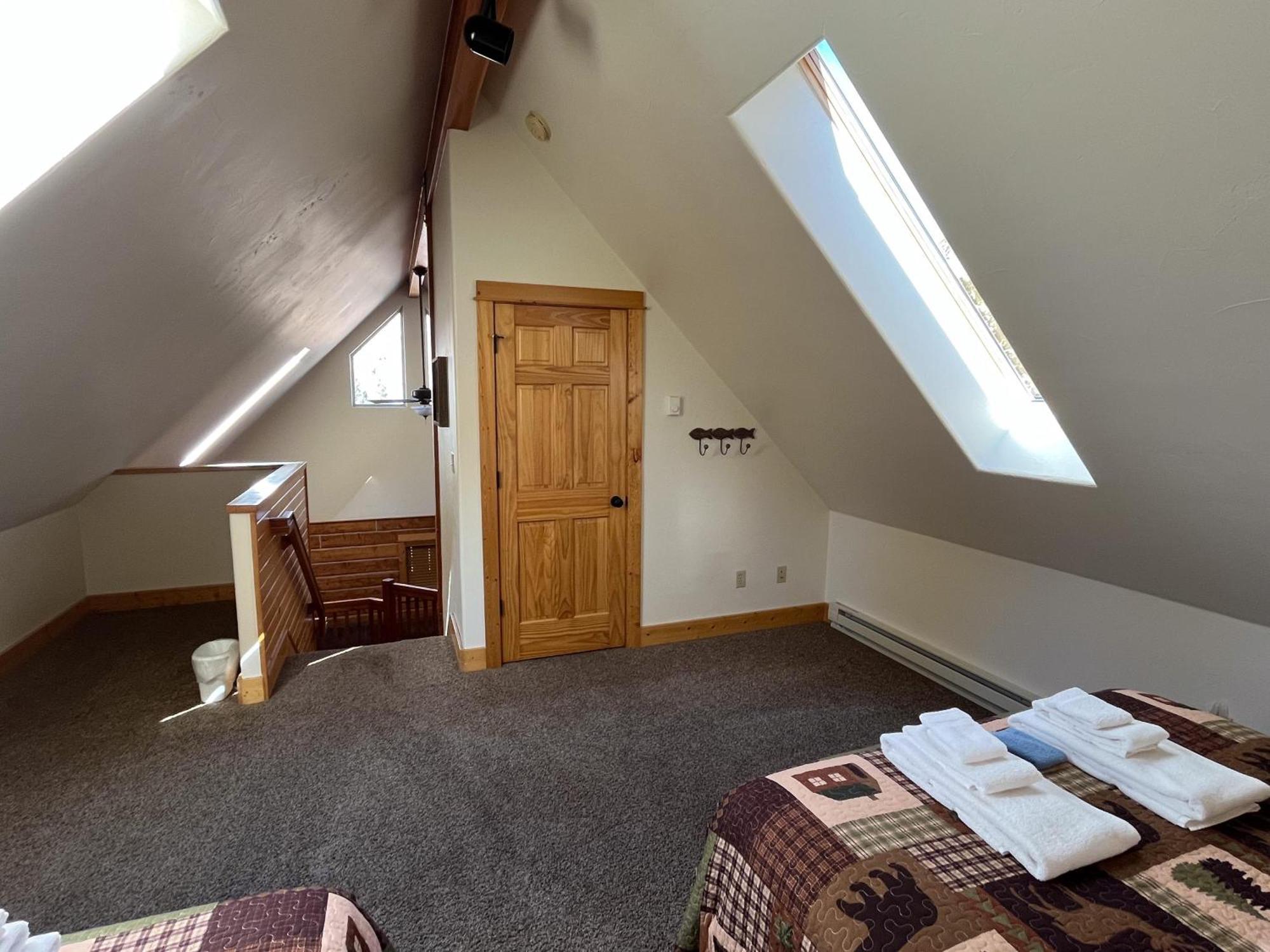 Cabin 28 Almont Екстериор снимка