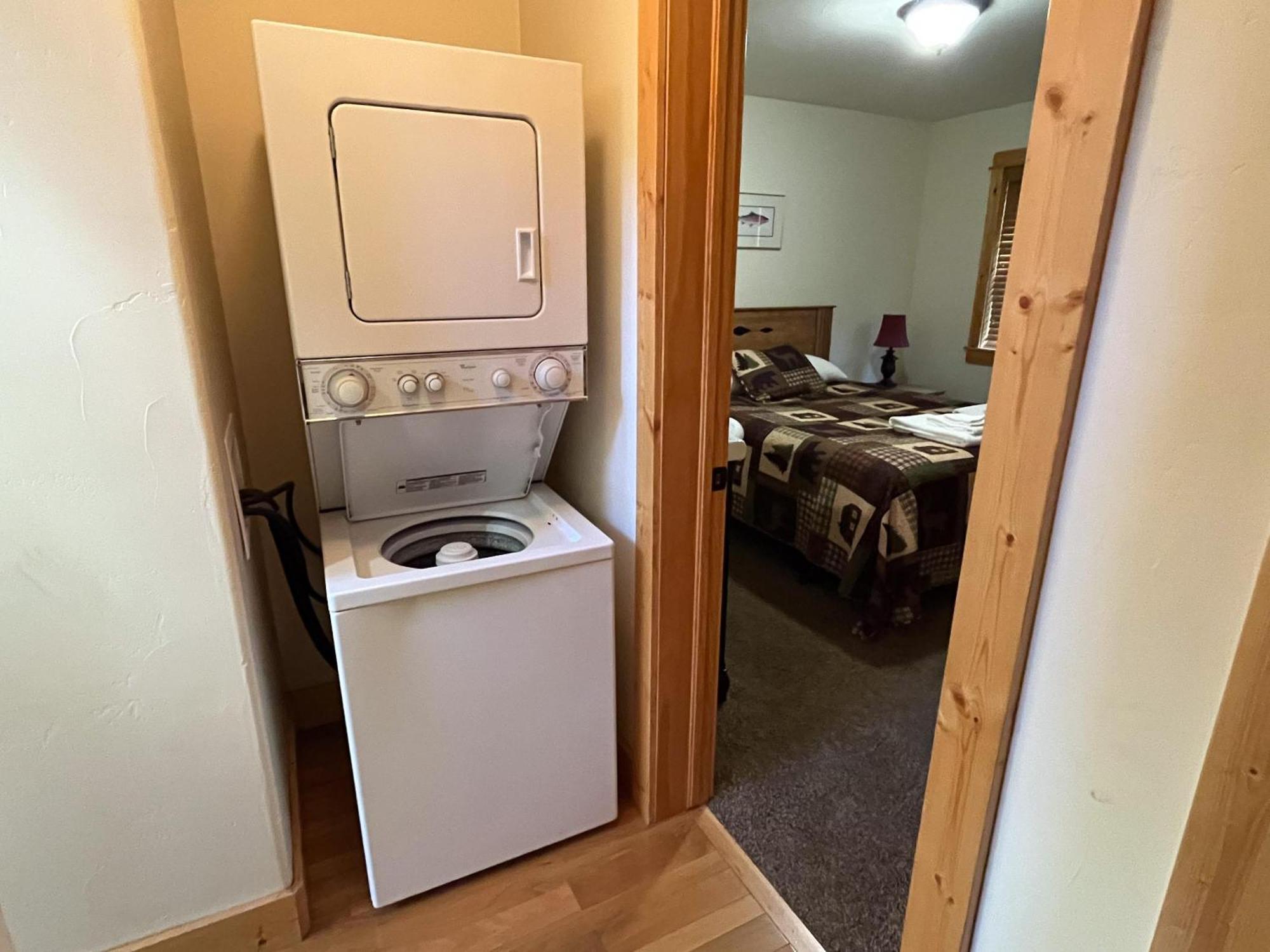Cabin 28 Almont Екстериор снимка