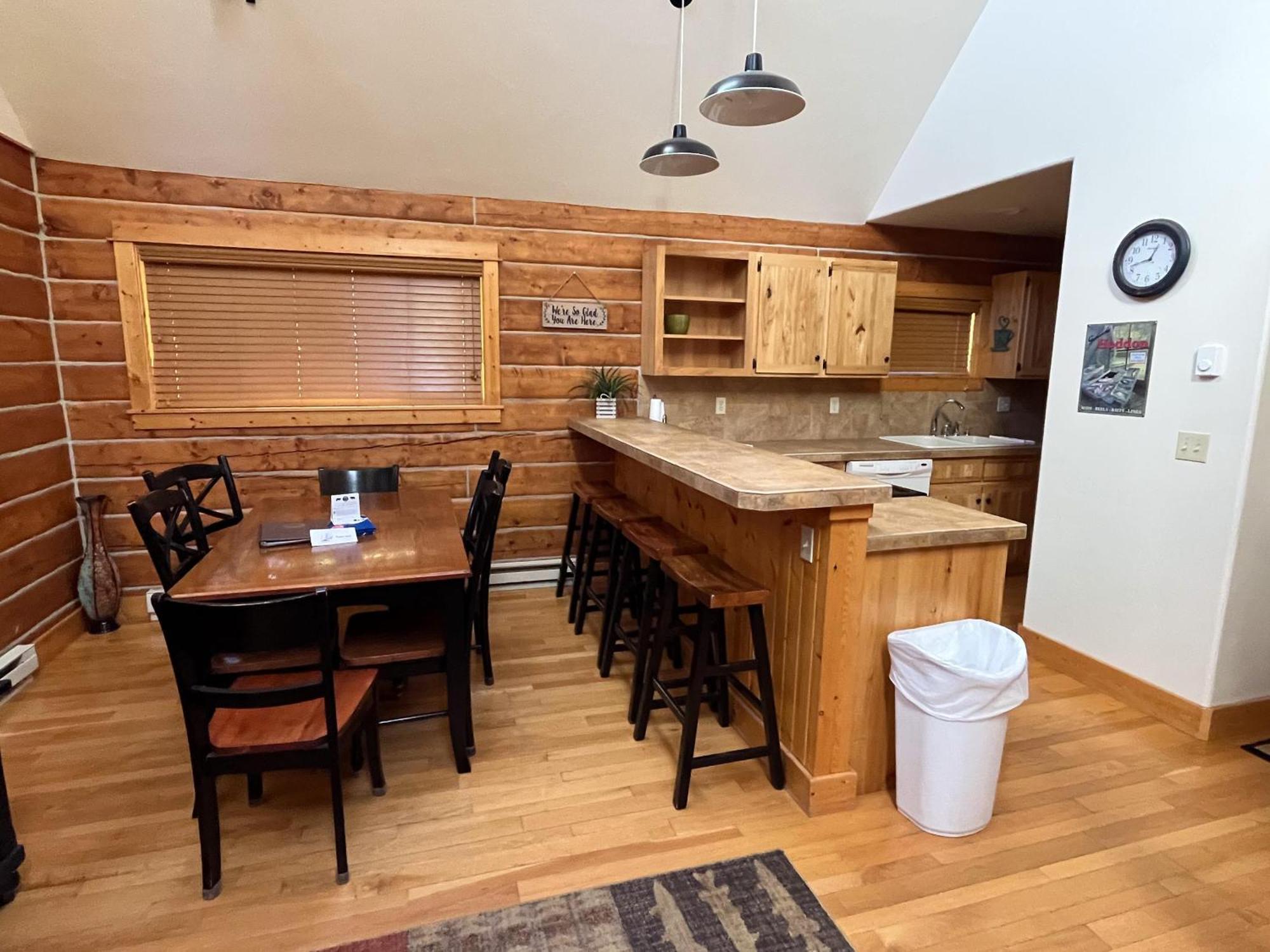 Cabin 28 Almont Екстериор снимка